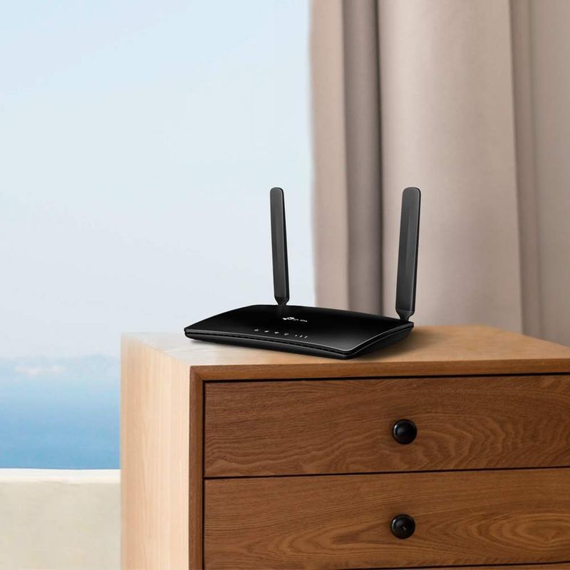 Router 4G LTE TP-Link TL-MR6400 cu Slot Nano SIM si WiFi