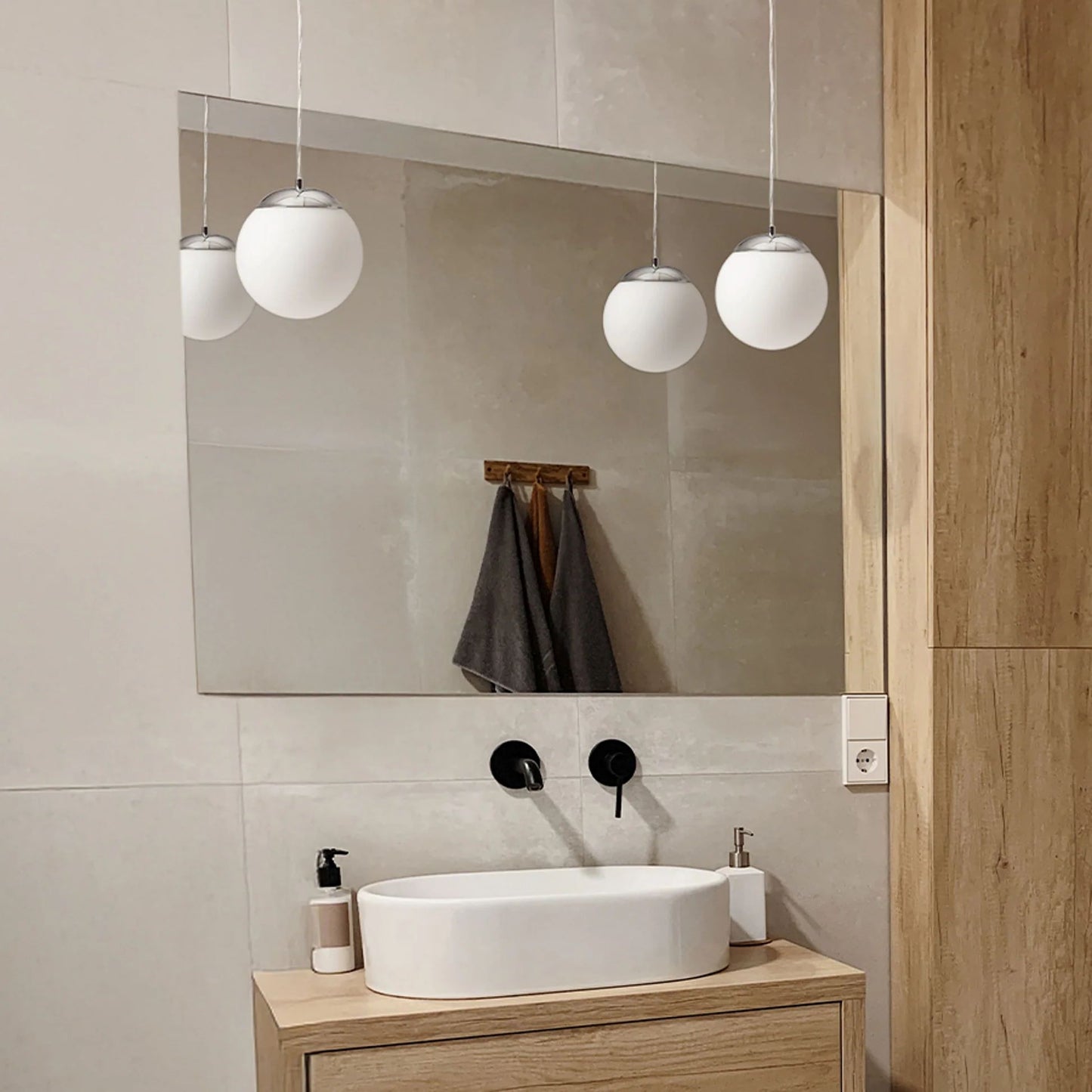 Pandativ baie sticla opal LED E27 IP44 | Corp iluminat suspendat